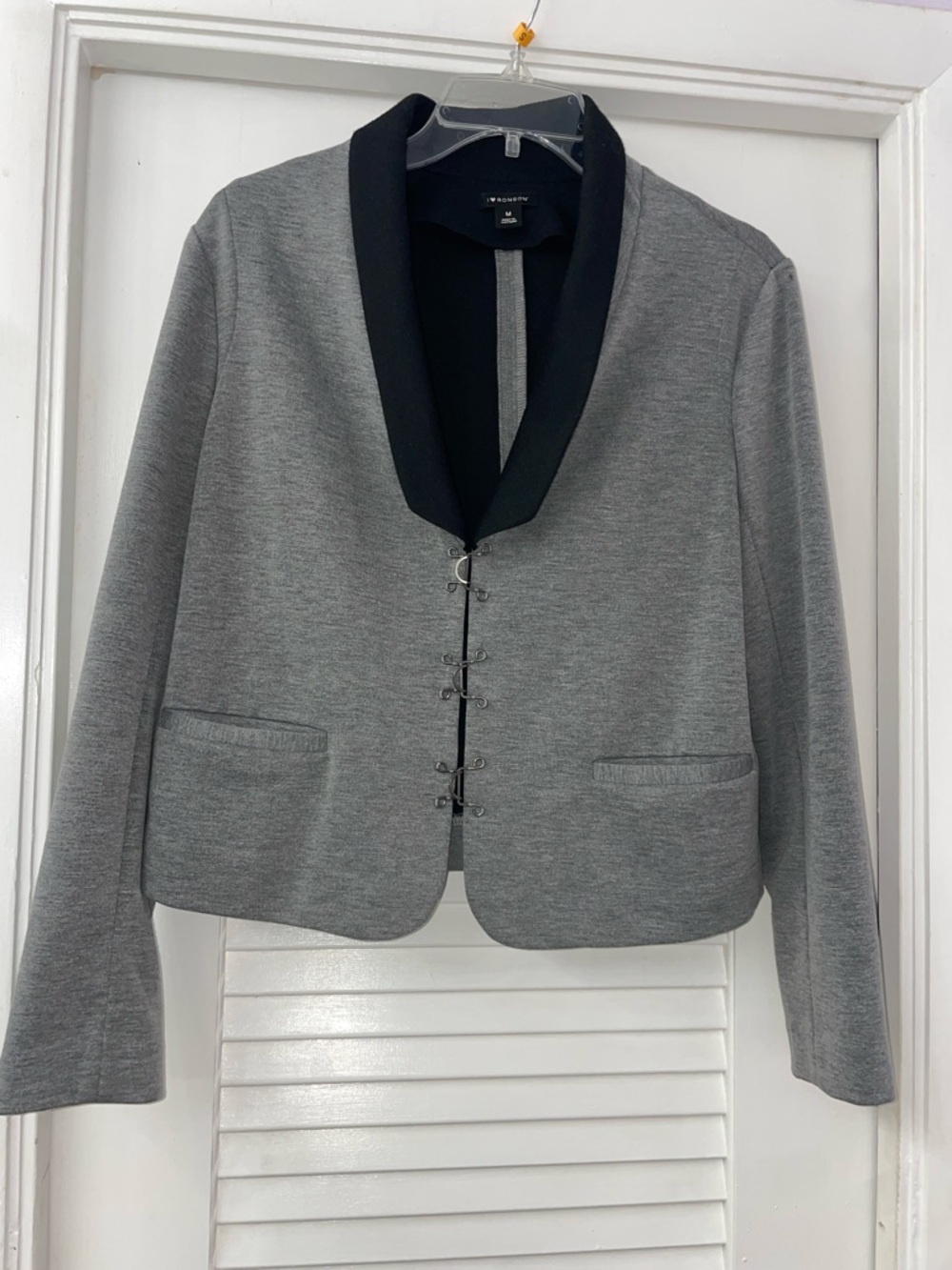 Worthington Gray Blazer with Black Shawl Collar